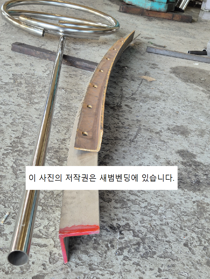 STS 100 앵글.png